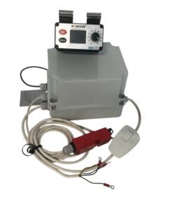 AMV-HL230-LCD-P Automatic motor controller for premium machines with regional programing, LED display with frequency selection, a small controll unit and a big electronic box, designed in Kecskemét, made by HL 230V 350W